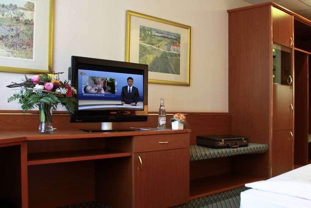 Victor'S Residenz-Hotel Gera Quarto foto